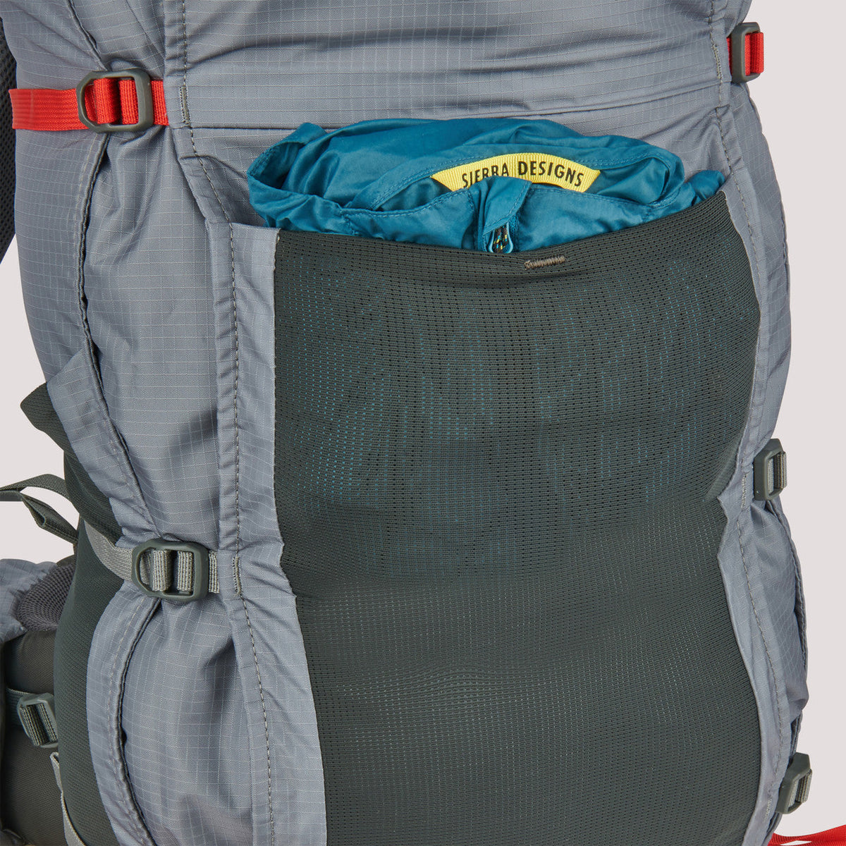 Sierra Designs Flex Trail 40-60L trekking backpack detail