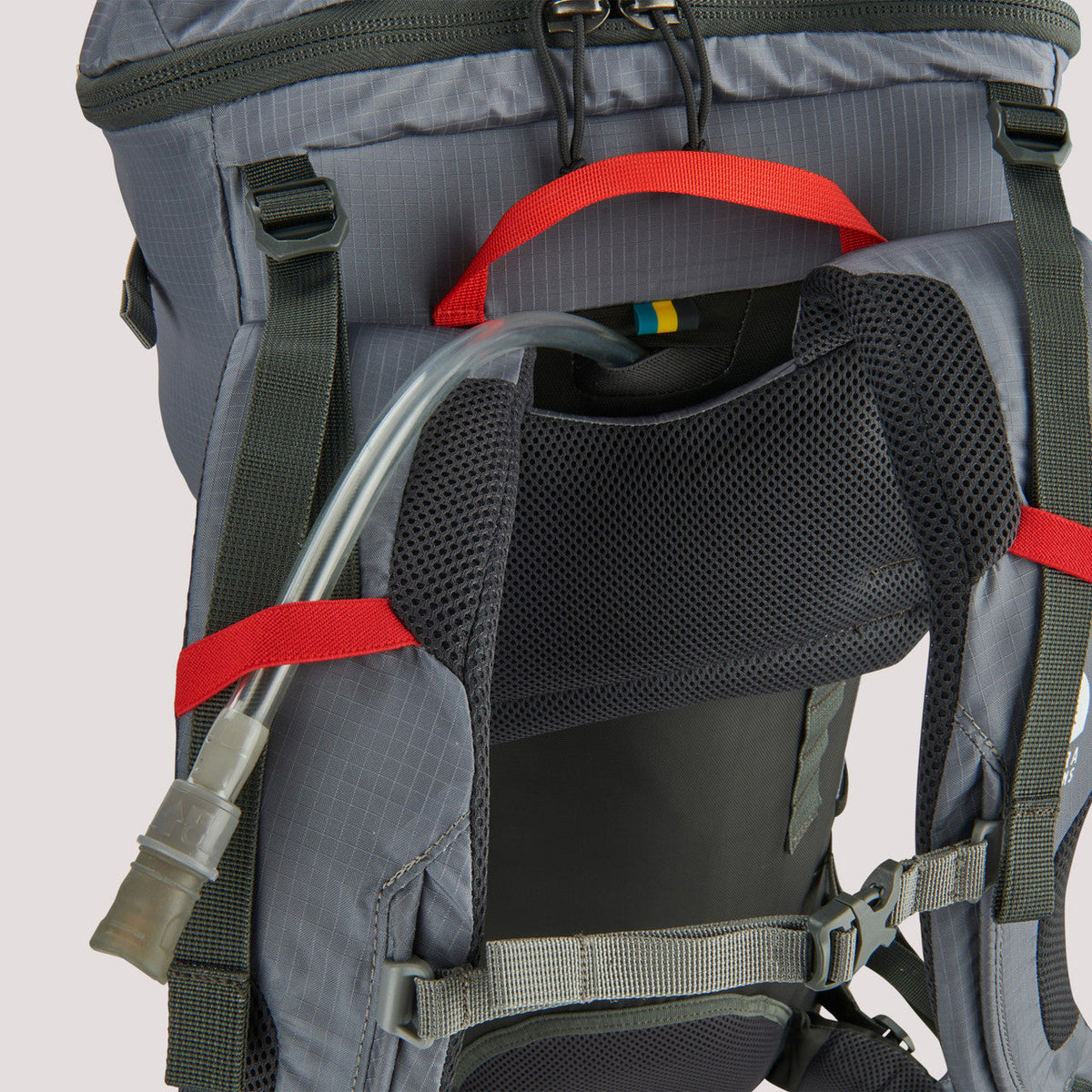 Sierra Designs Flex Trail hip belt pocket detail